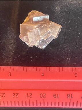 Clear Cubic Cluster Crystal